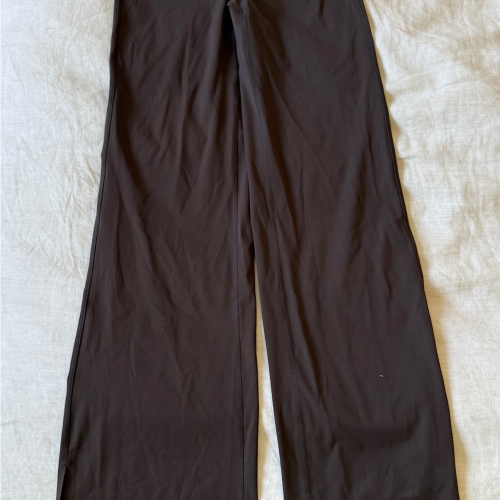 Travis Mathew Women’s Stylish Brown Wide-Leg Pants